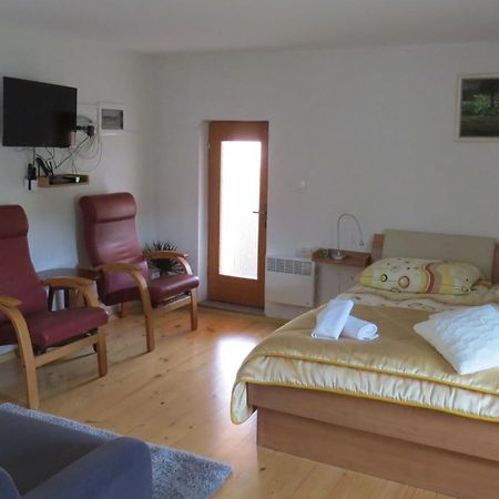 Apartmaji Nena Appartement Rocinj Buitenkant foto