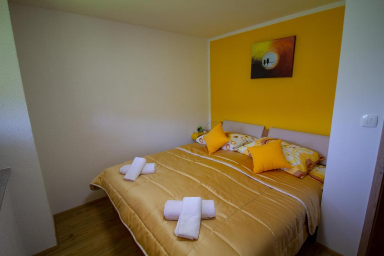 Apartmaji Nena Rocinj Buitenkant foto